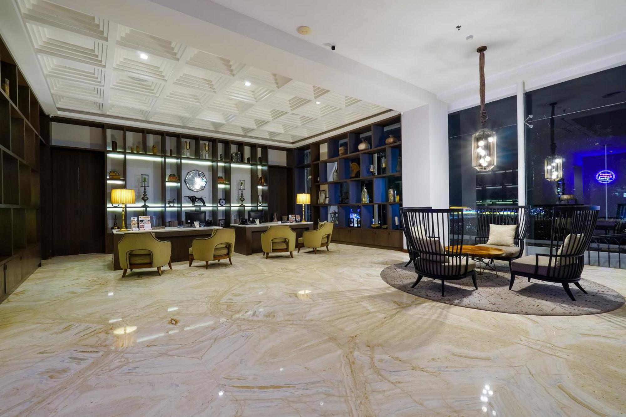 Royal Padjadjaran Hotel Bogor Esterno foto