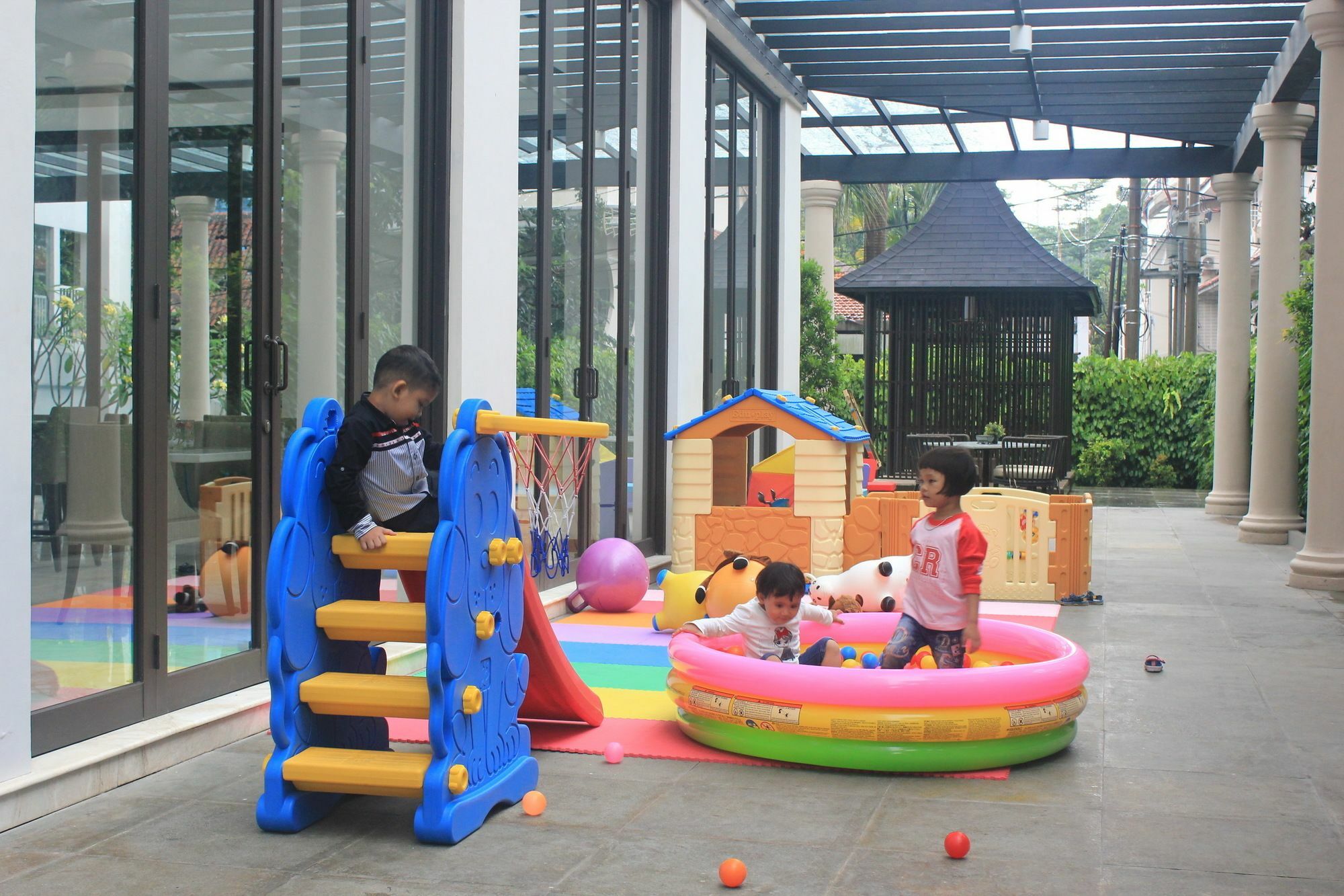 Royal Padjadjaran Hotel Bogor Esterno foto